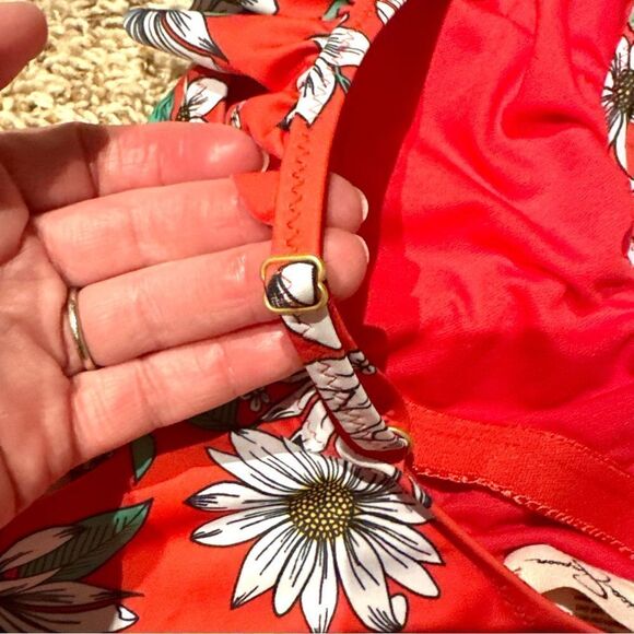 Jessica Simpson swimsuit one piece ruffle salsa red floral Small - Picture 10 of 11